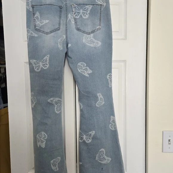NWOT Junior No Boundaries  Light Blue Denim Bell Bottom Jeans Size M (7-9) - Picture 3 of 16